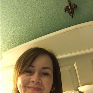 Meet your Posher, Virgie